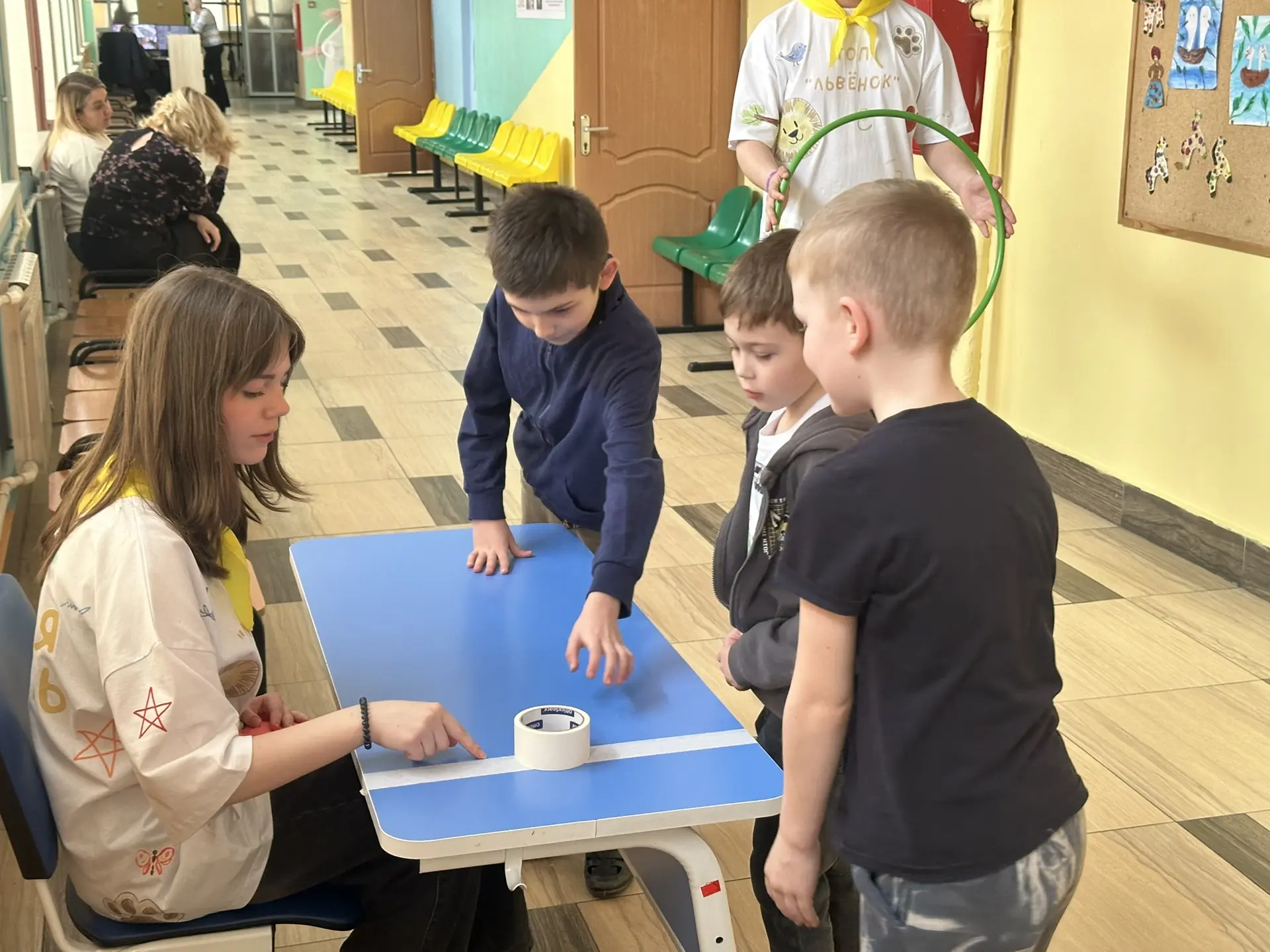 🎭  День 2 в лагере: входим в роль!  Сегодняшний день прошёл под знаком творчества и перевоплощений. 