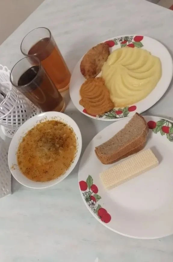 ВКУСНАЯ ПЕРЕМЕНА Дотация (завтрак) Обед 1-11 классы Обед для учащихся из многодетных семей, опекаемы