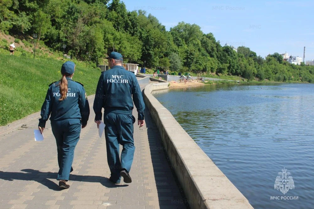 🔵 Опасный отдых: орловцев призывают не открывать купальный сезон раньше времени   В преддверии откры