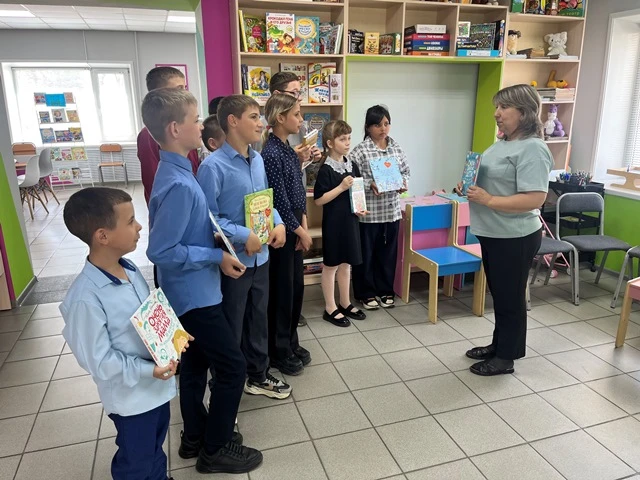 Мы — семья, а это значит, справимся с любой задачей.

С 11.05.26 по 29.05.26 в детском отделении в р
