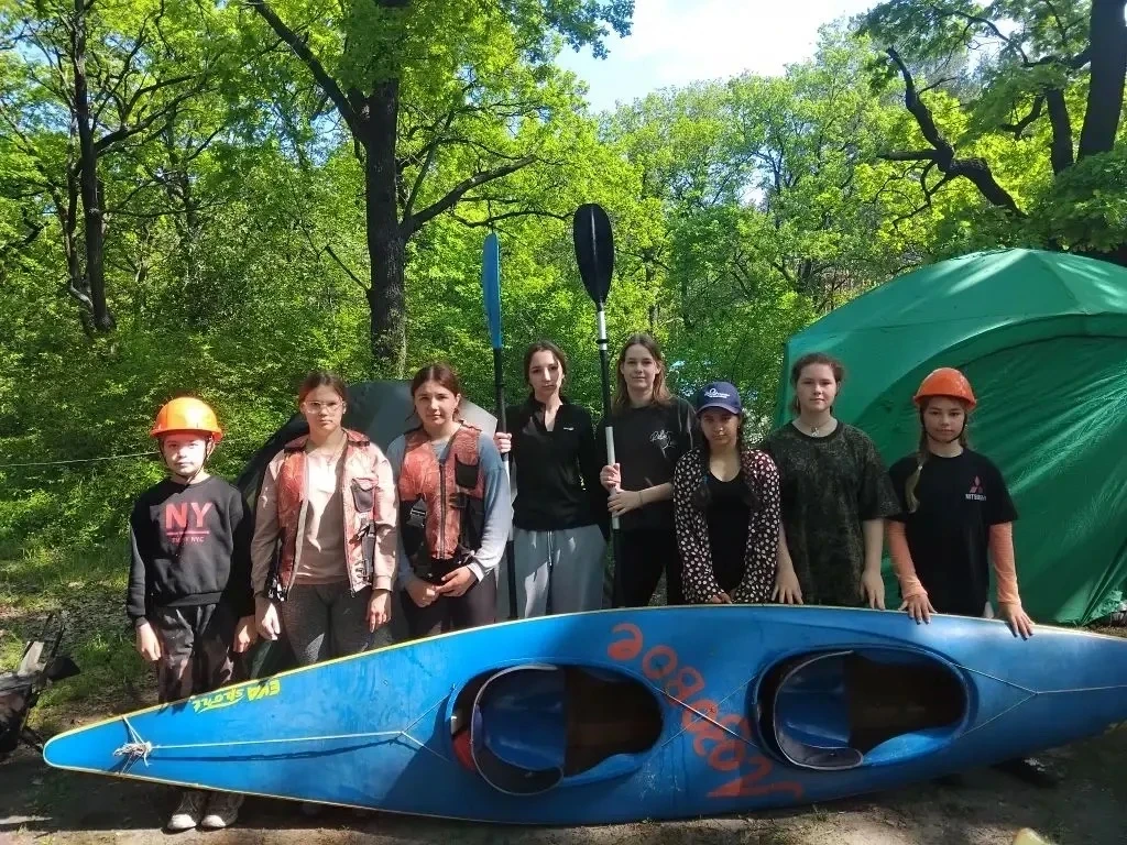 🚣 Верхнемамонские байдарочницы — призёры областных соревнований на р. Усманка