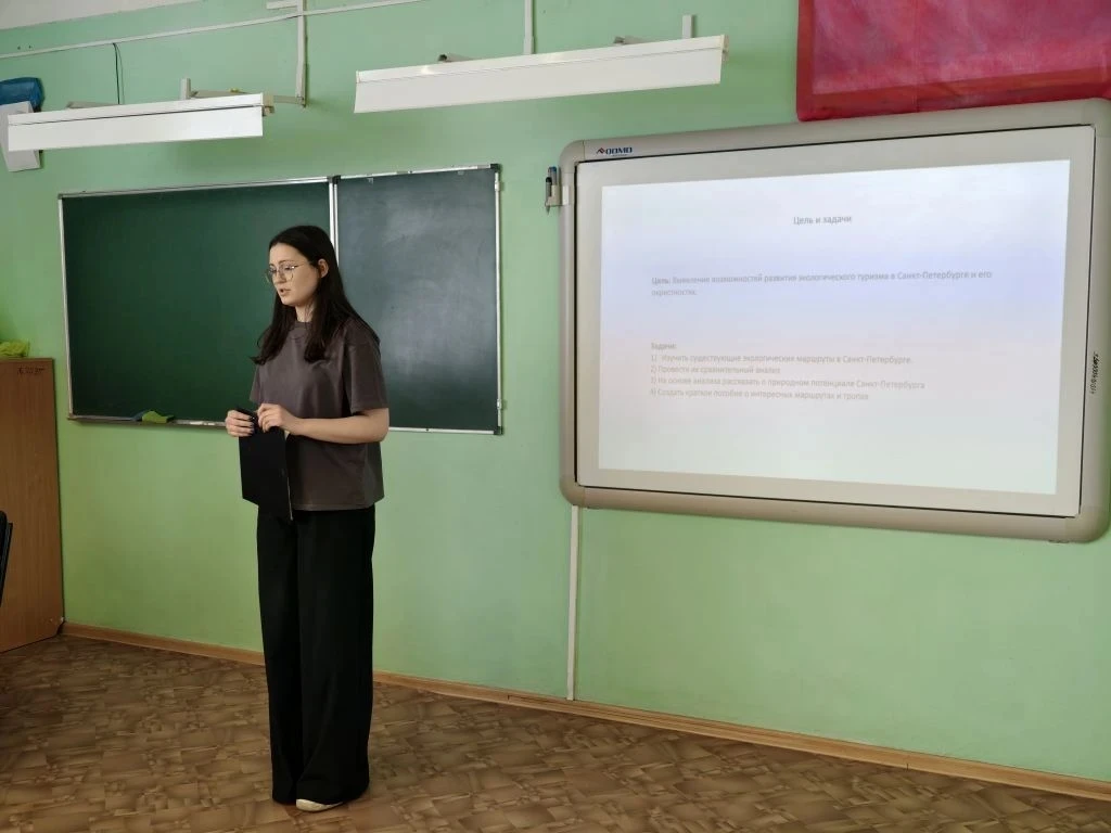 Сегодня в 10 классе прошла защита проектов и исследовательских работ.  Кто-то блестяще защитил свой 