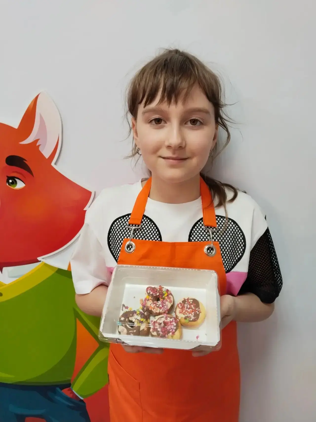 ✨ Вот и стартовал первый день летней кулинарной смены в школе IQ007!🥳

Посмотрите на эти счастливые