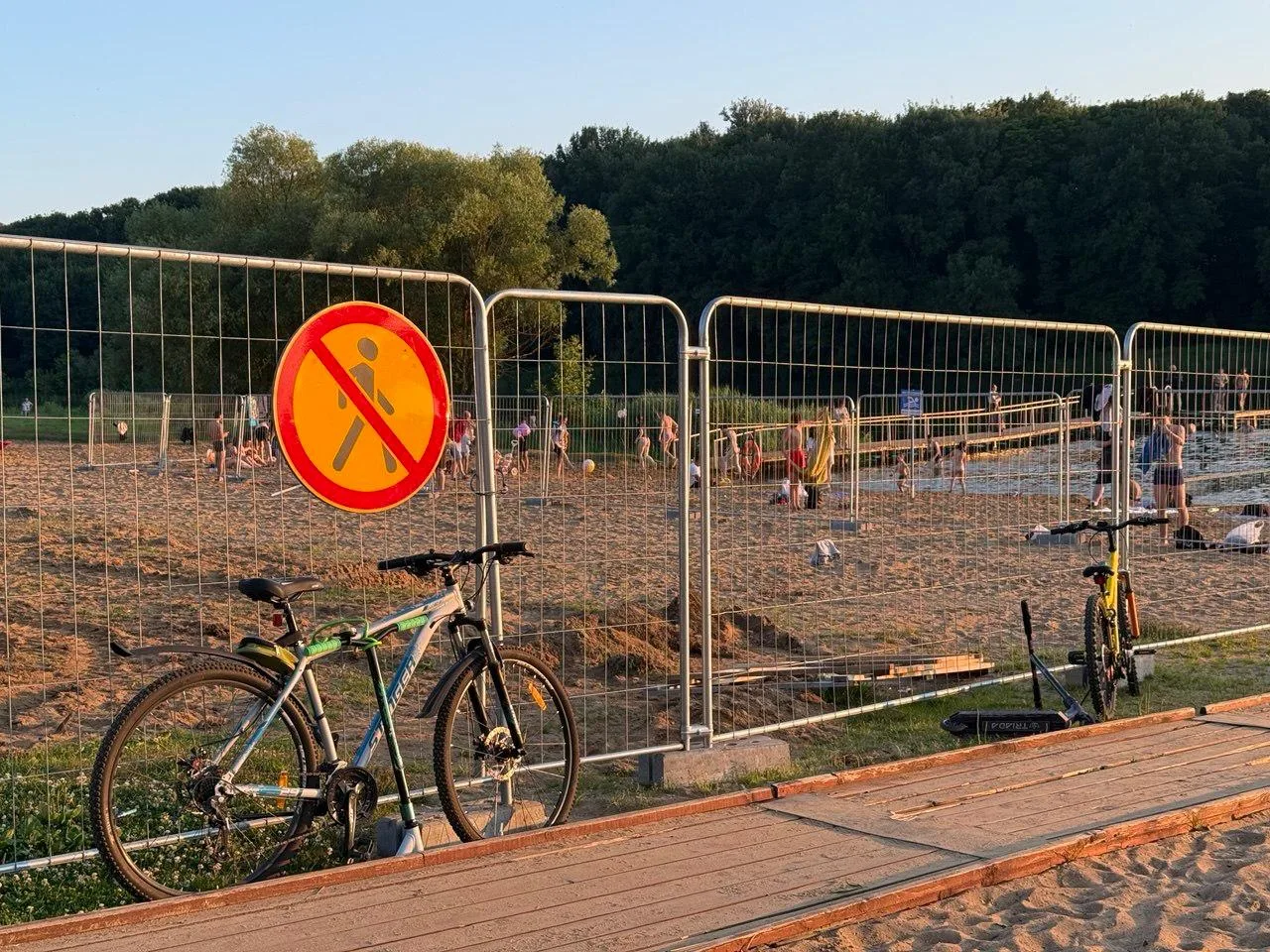 Обновление пляжа в парке Белоусова завершат в ноябре