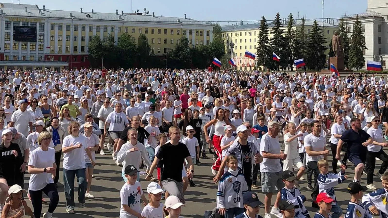 🏃 В Кирове завершается сезон массовых зарядок