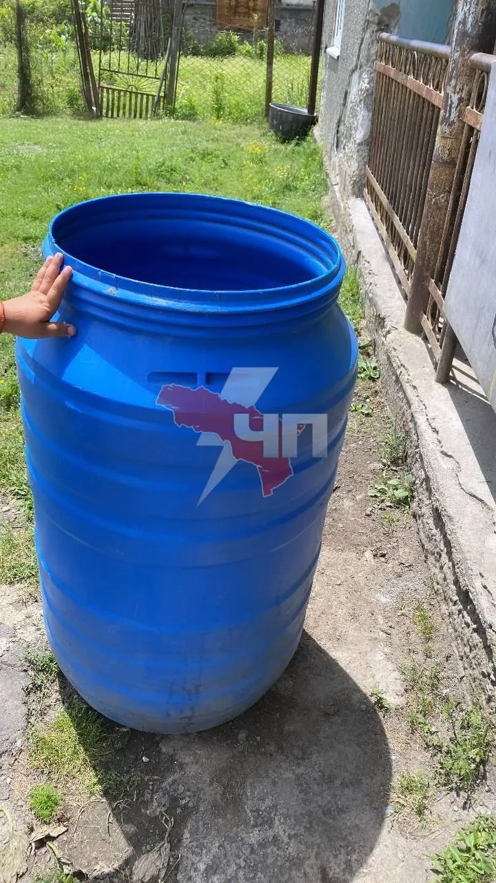 ⚡️ Водоснабжения отсутствует несколько лет в селе Науш Гулрыпшского района

По словам подписчиков ЧП