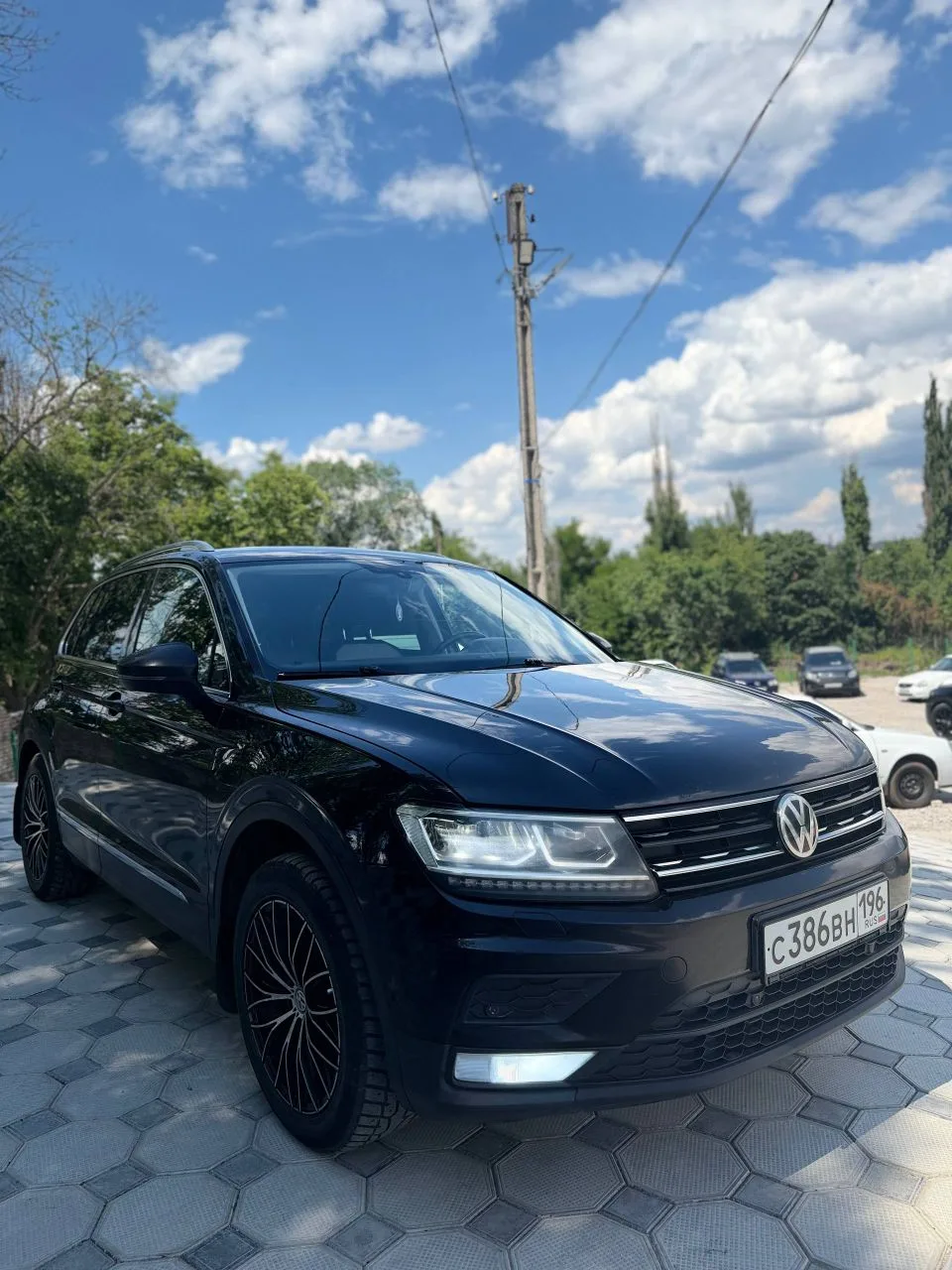 🚘Volkswagen Tiguan 2017 год 1.4Т АТ

Машина по технике - без нареканий. Только поменяли масло. Опря