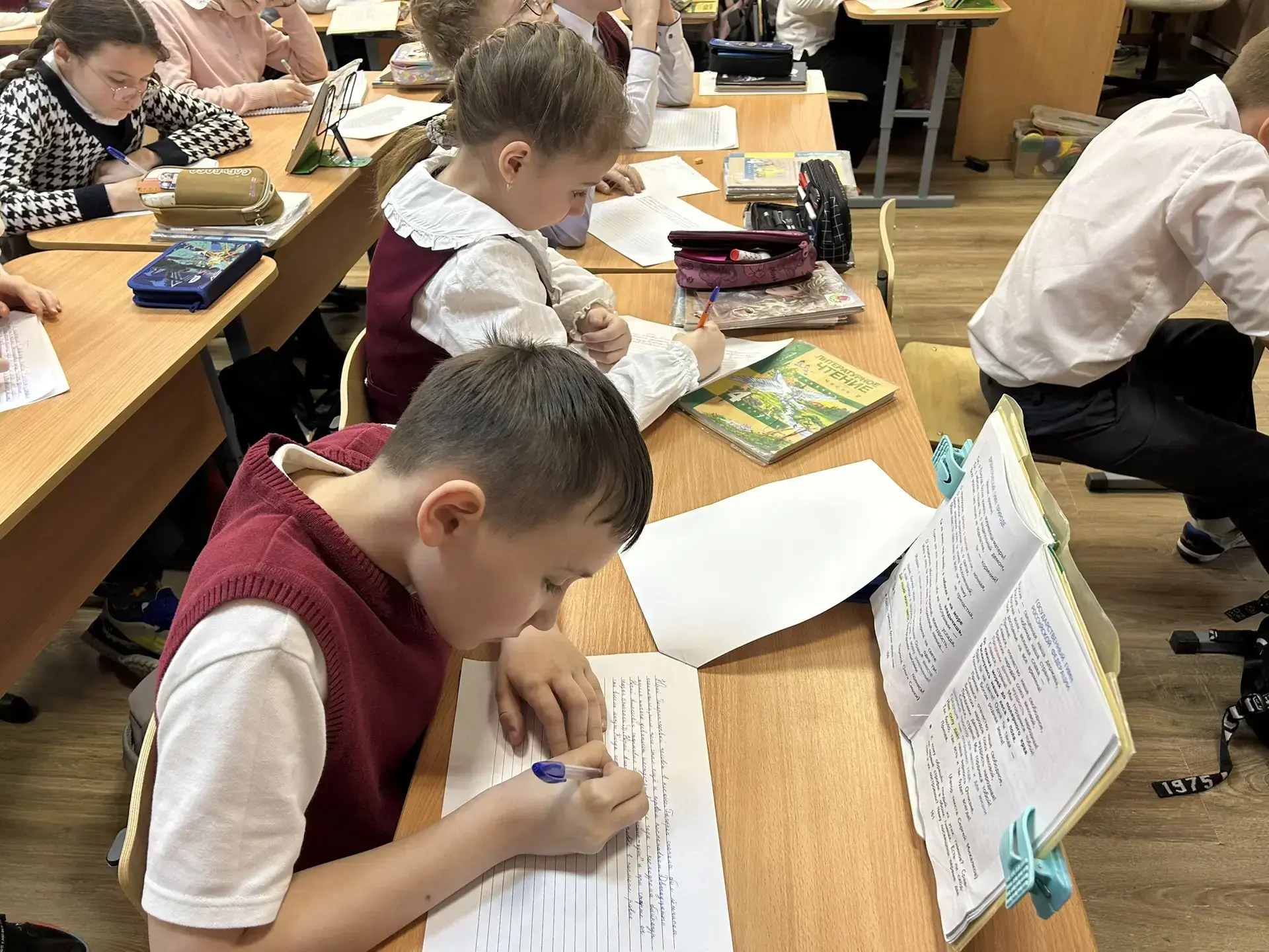 Космическая грамотность: День русского языка в начальной школе! ✍️🚀  7 апреля, в филиале начальной ш