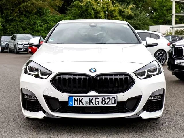 🚘 Автомобиль в наличии у дилера и может стать Вашим!