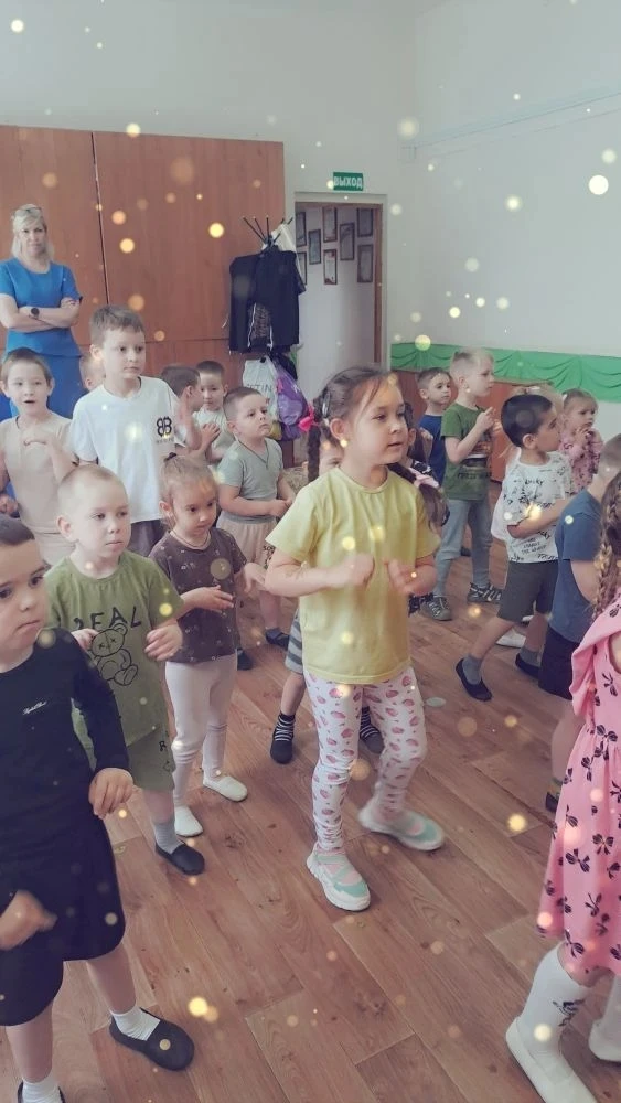 Вот так весело проходит день защиты детей в 1 корпусе!