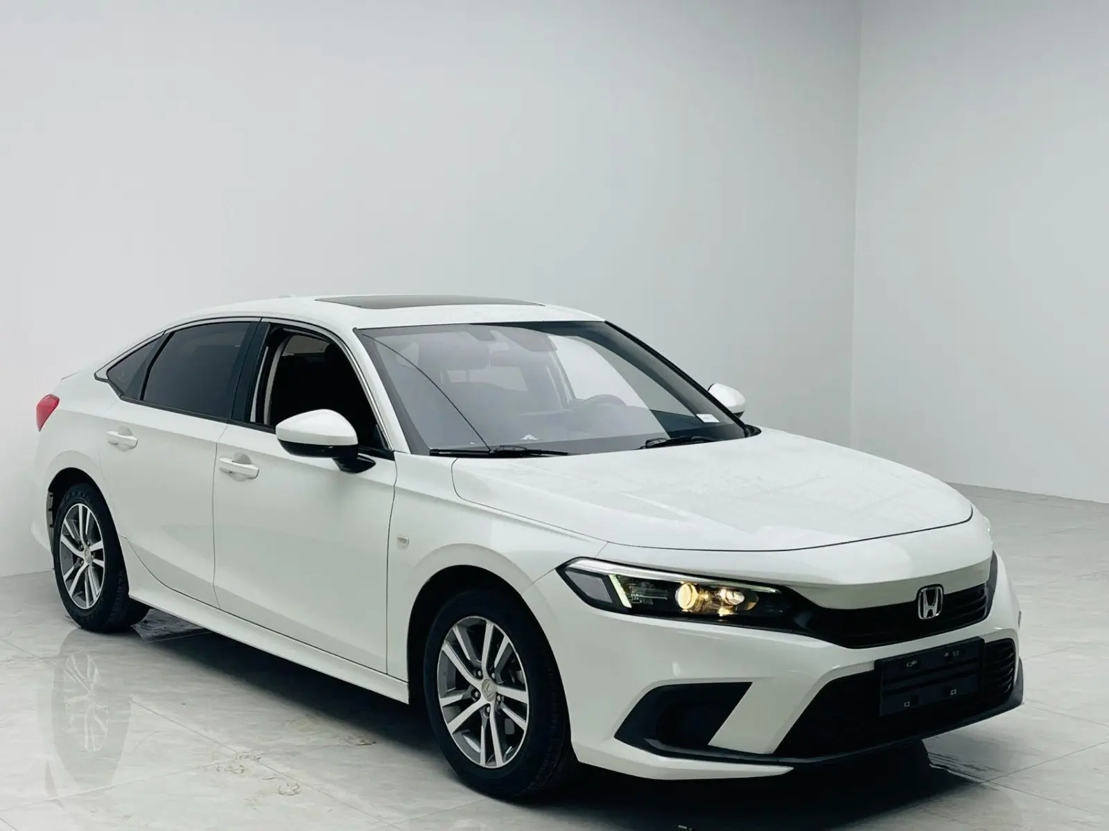 ✅ Приобрели в Китае для Руслана из Воронежа   Honda Civic 2022 год 49 000 км 1.5 бензин - 129 ЛС Пер