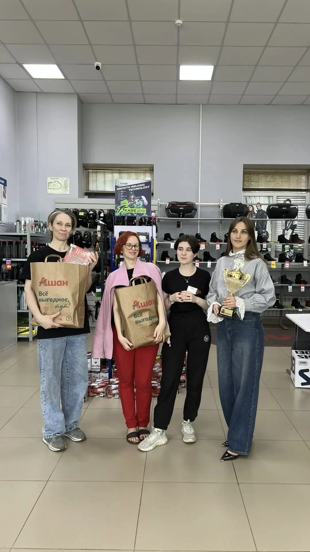 🦝 Кубок «Главные еноты» уезжает в Санкт-Петербург Юг!

У нас в «Байк Ленде» время от времени проход