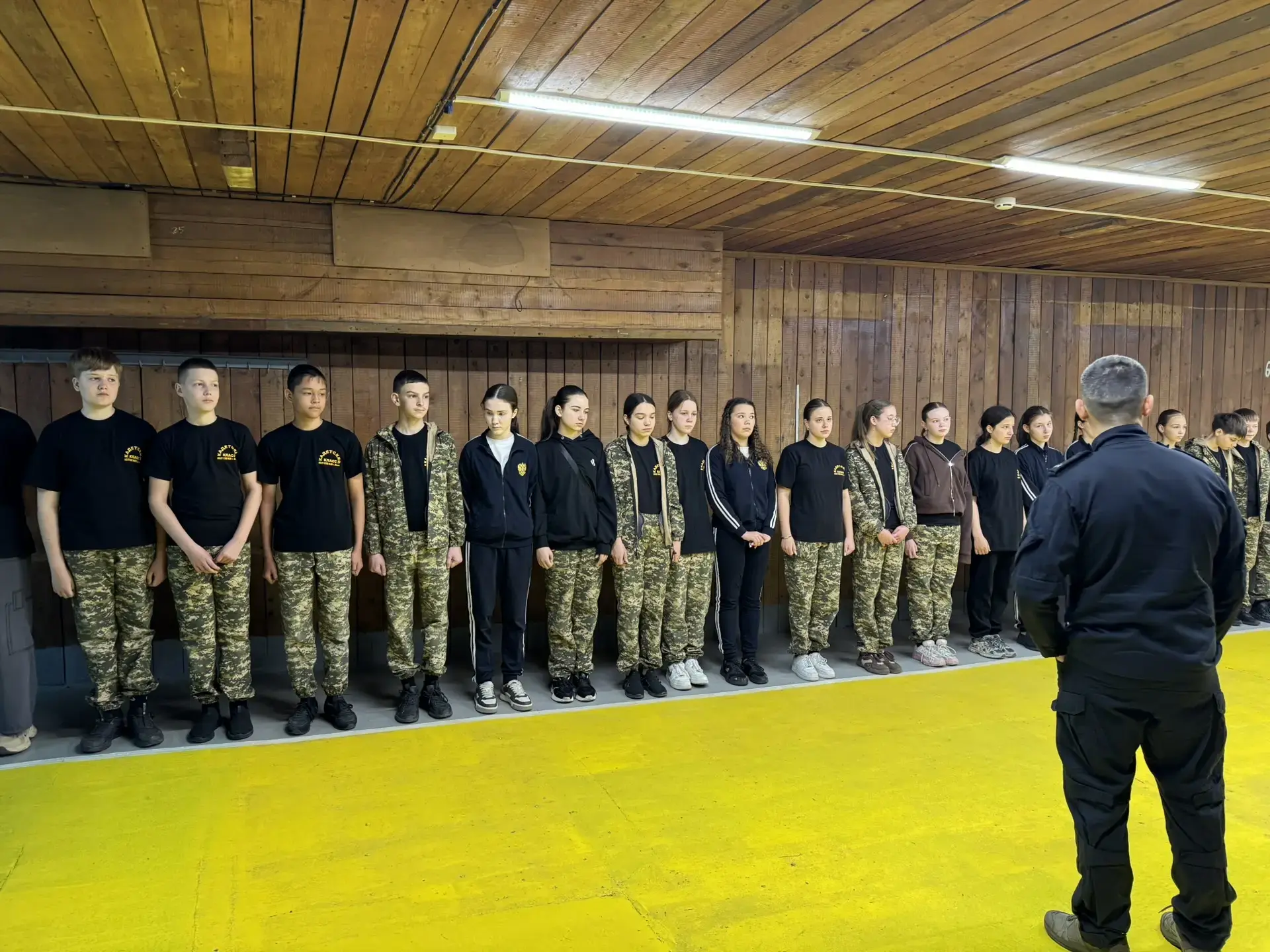 🎖️ Учебные сборы в школе №29: кадеты осваивают основы службы вместе с Росгвардией!

В нашей школе п