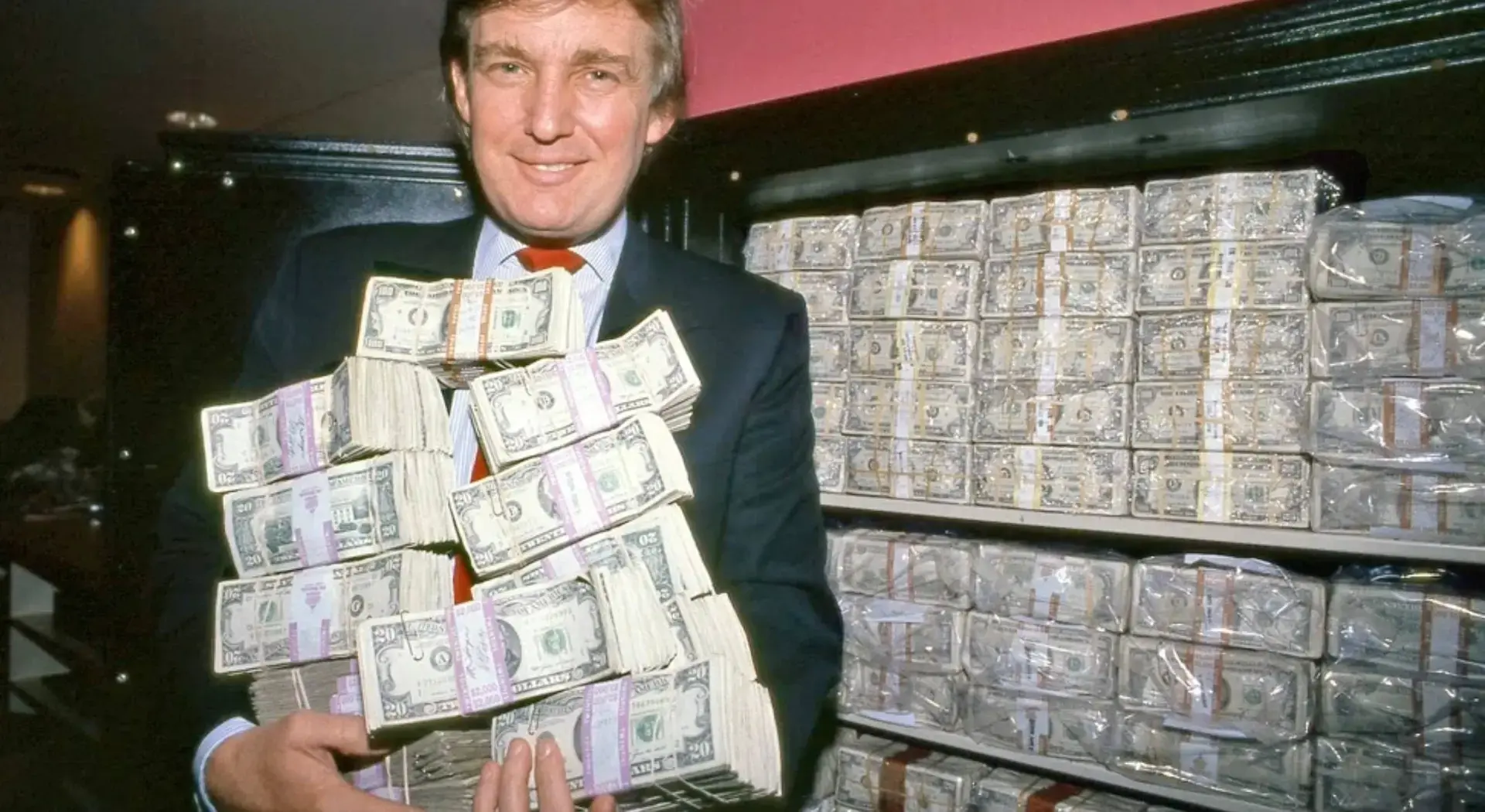 Политика в стиле фастфуд. Штрихи к портрету Дональда Трампа

Макс Литвинов, специально для проекта @