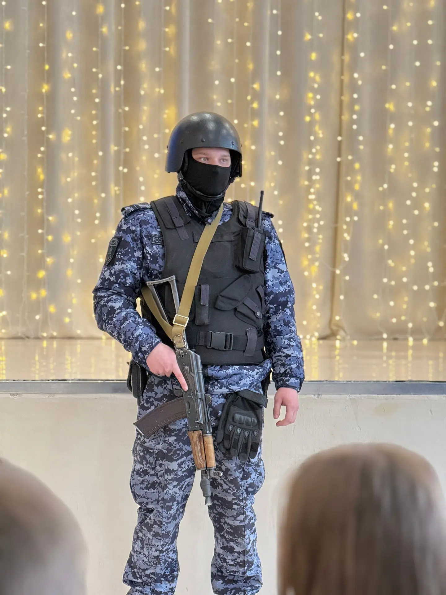 26 марта в нашем центре образования прошла встреча сотрудников вневедомственной охраны Росгвардии с 