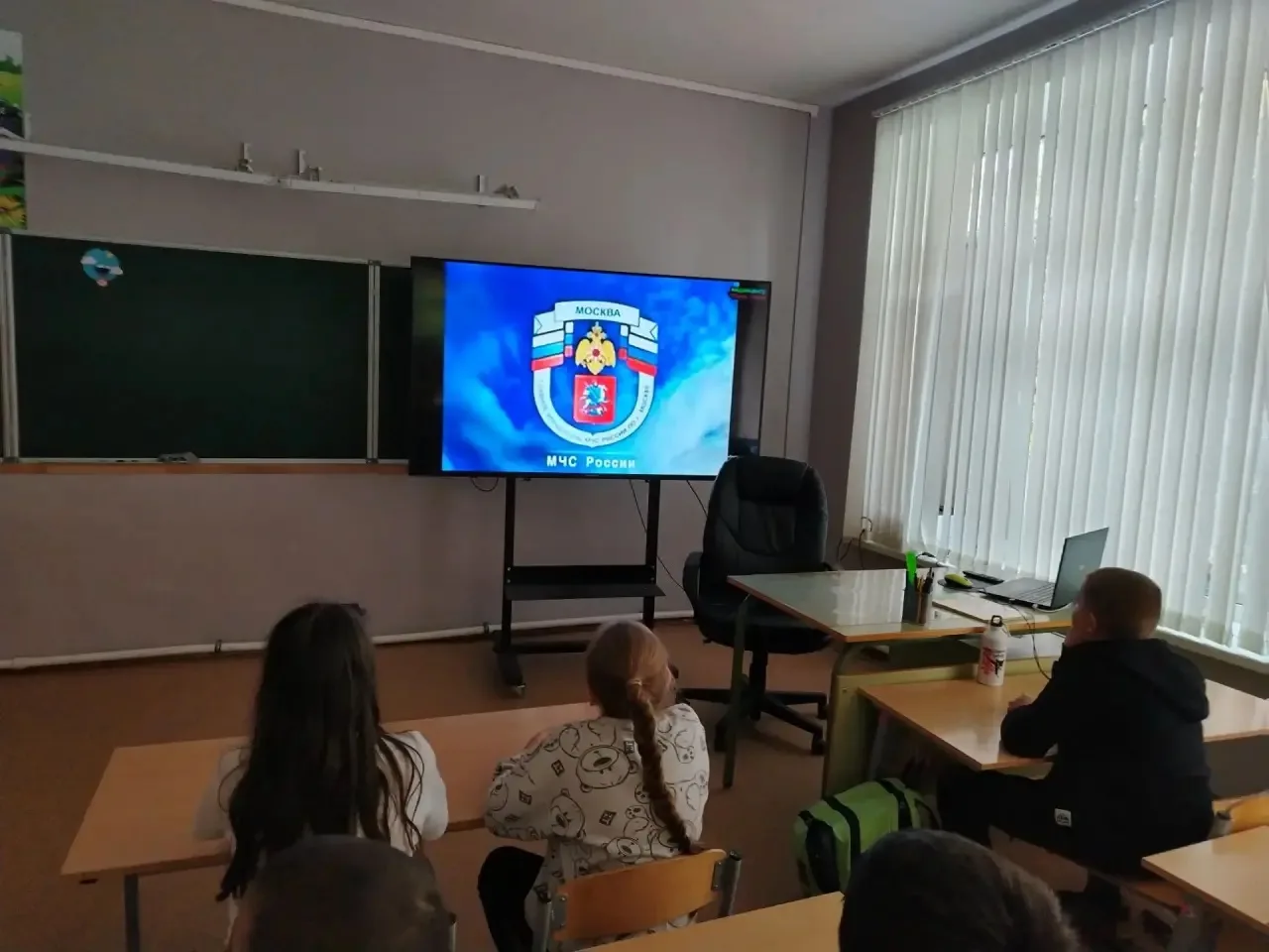 Сегодня в нашем лагере прошло важное профилактическое мероприятие! 

Для ребят был организован просм