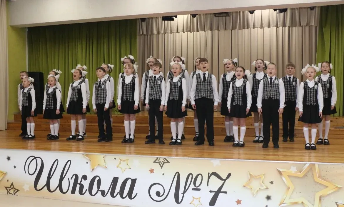 Яркие моменты городского конкурса «Битва хоров» — в нашей фотоподборке!