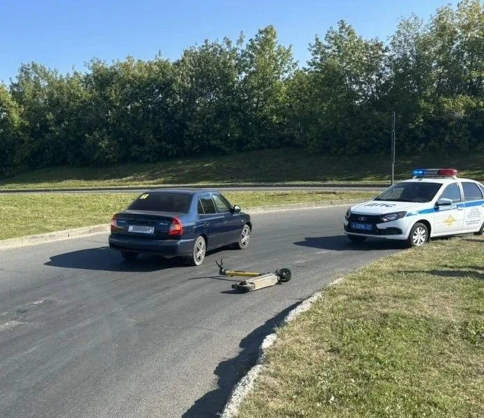 🚨 ДТП в Чебоксарах: 12‑летний мальчик на самокате столкнулся с автомобилем

Инцидент произошёл на у