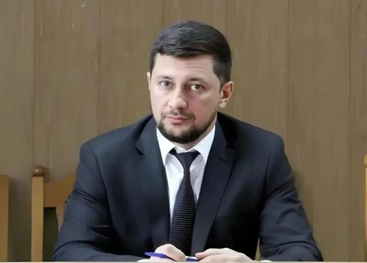 Поздравление главы Магарамкентского района Наримана Ражидиновича Эфендиева с Днем местн...