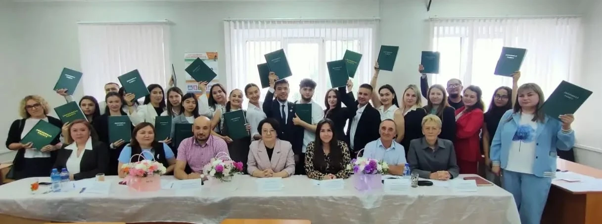 🎓 ВСЁ! ПОЗАДИ - ПОСЛЕДНИЙ РУБЕЖ! 🚀

Защита дипломов - это не просто экзамен, это самый волнительны