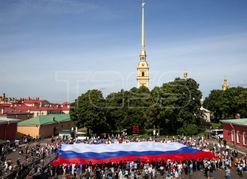 🇷🇺 Празднование Дня Государственного флага России