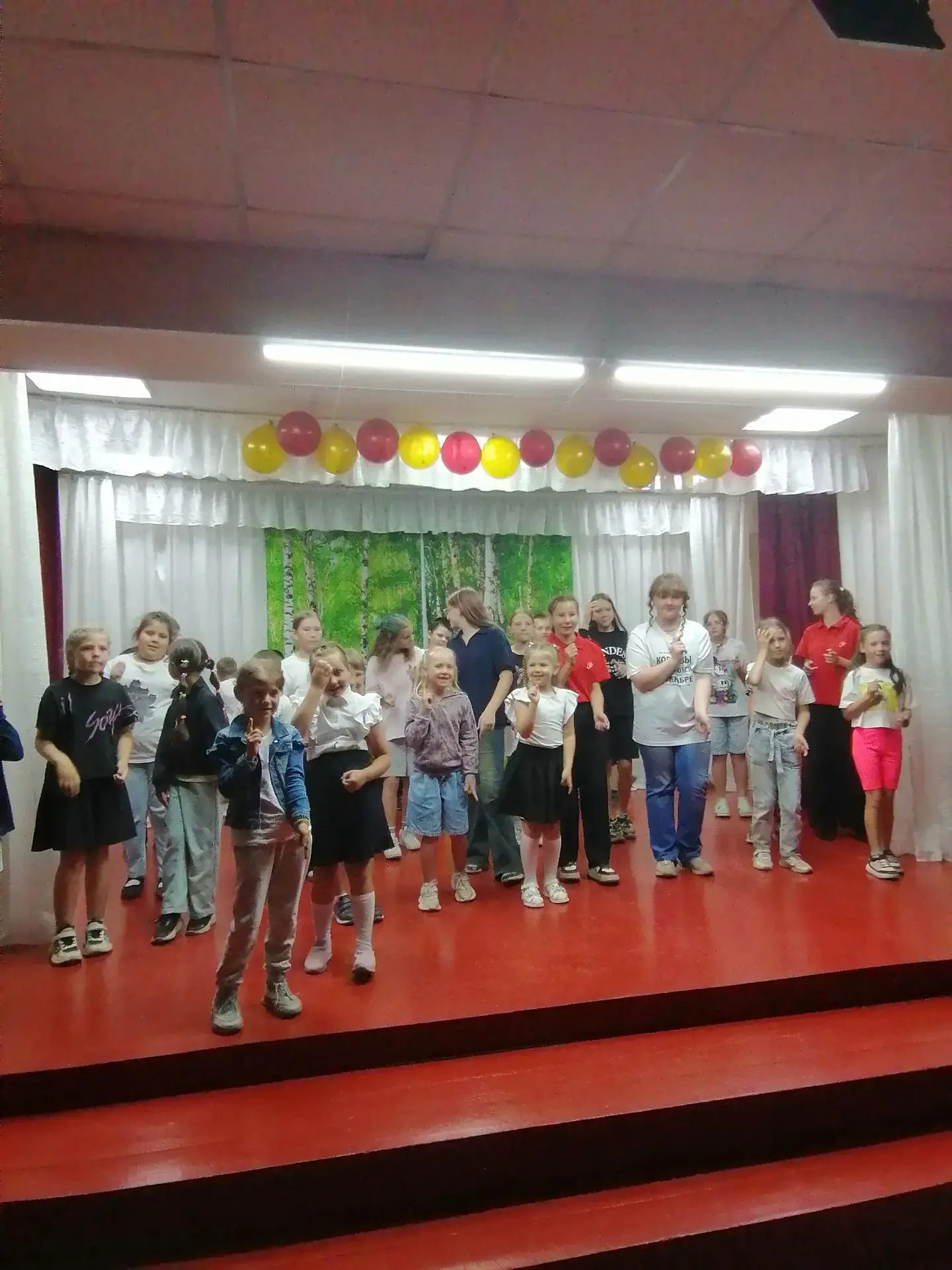 Прощай, лагерь! До новых встреч! 👋
Вот и настал этот день – день закрытия нашего любимого лагеря! �