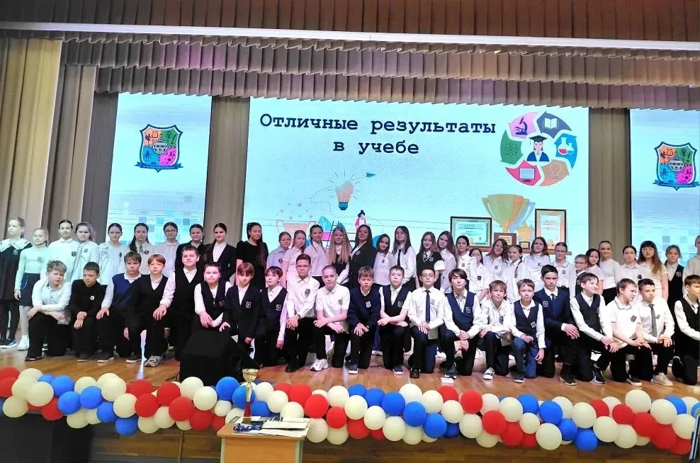Самая длинная четверть года позади, и она была по-настоящему насыщенной!   🧑‍🎓Наши ученики из 5–7-х 