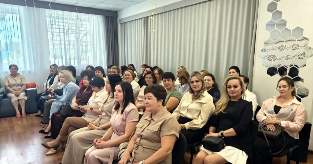 Социальные работники Бавлов отпраздновали свой профессиональный день.