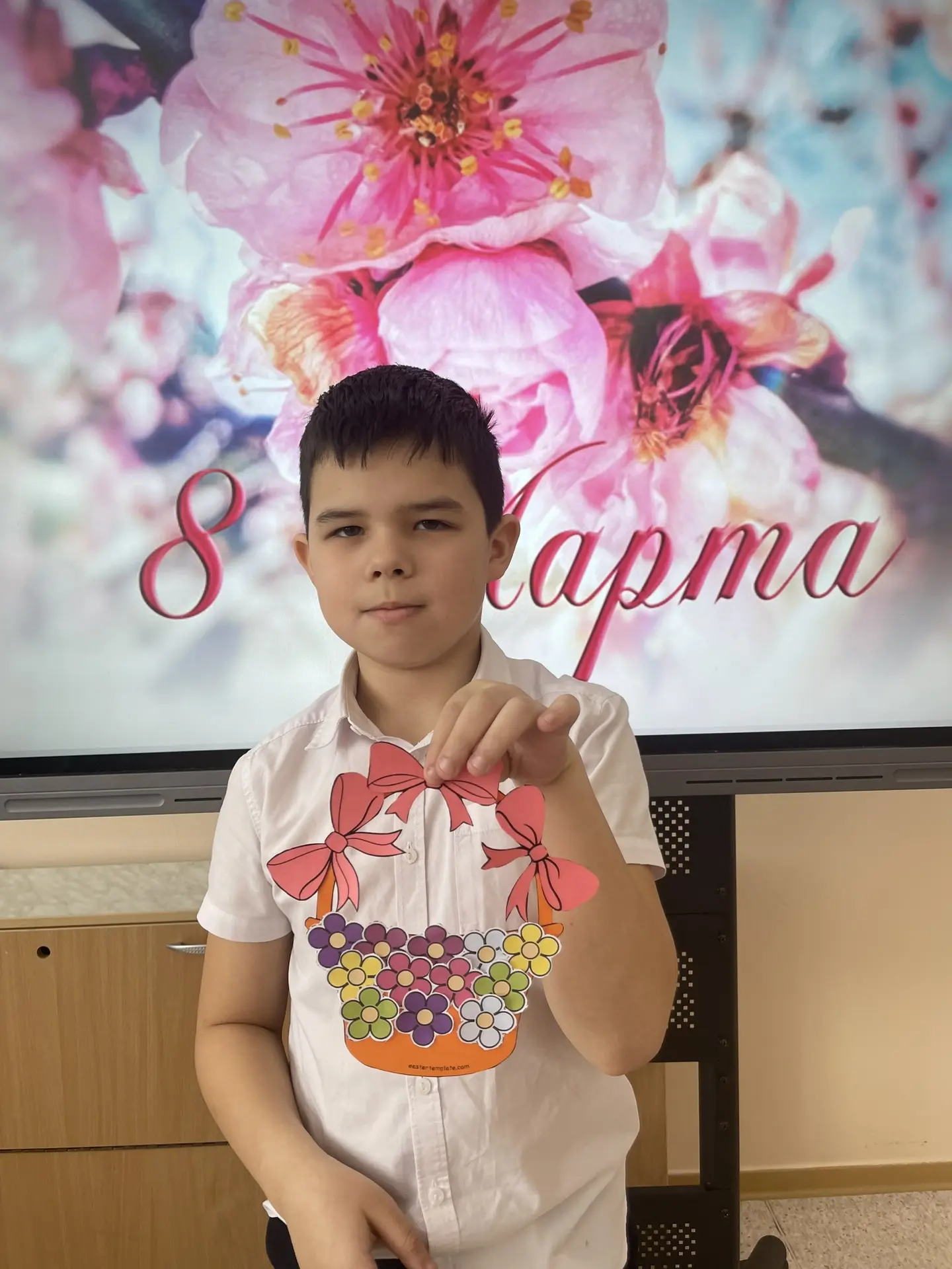 🎁« Подарок для мамы»🎁  Сегодня , Орлята России 3-х классов приняли участие в мастер классе «Подарок 