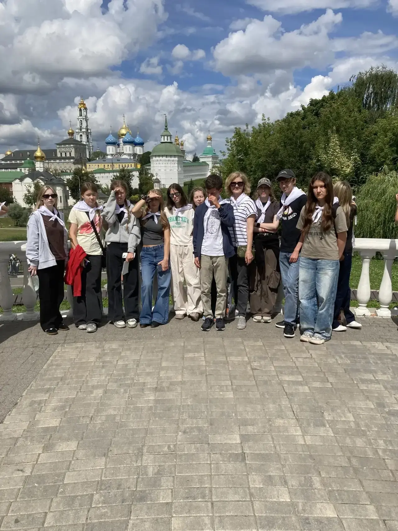 От Лавры до Кремля: наше большое путешествие в самое сердце России! 🚌🇷🇺