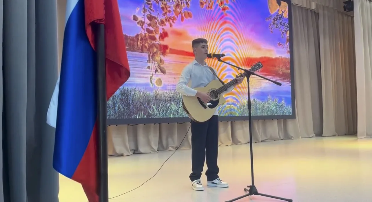 Поздравляем ученика «Техно-Школы им. В.П. Савиных» Матвея Первенцова с победой в патриотическом вока
