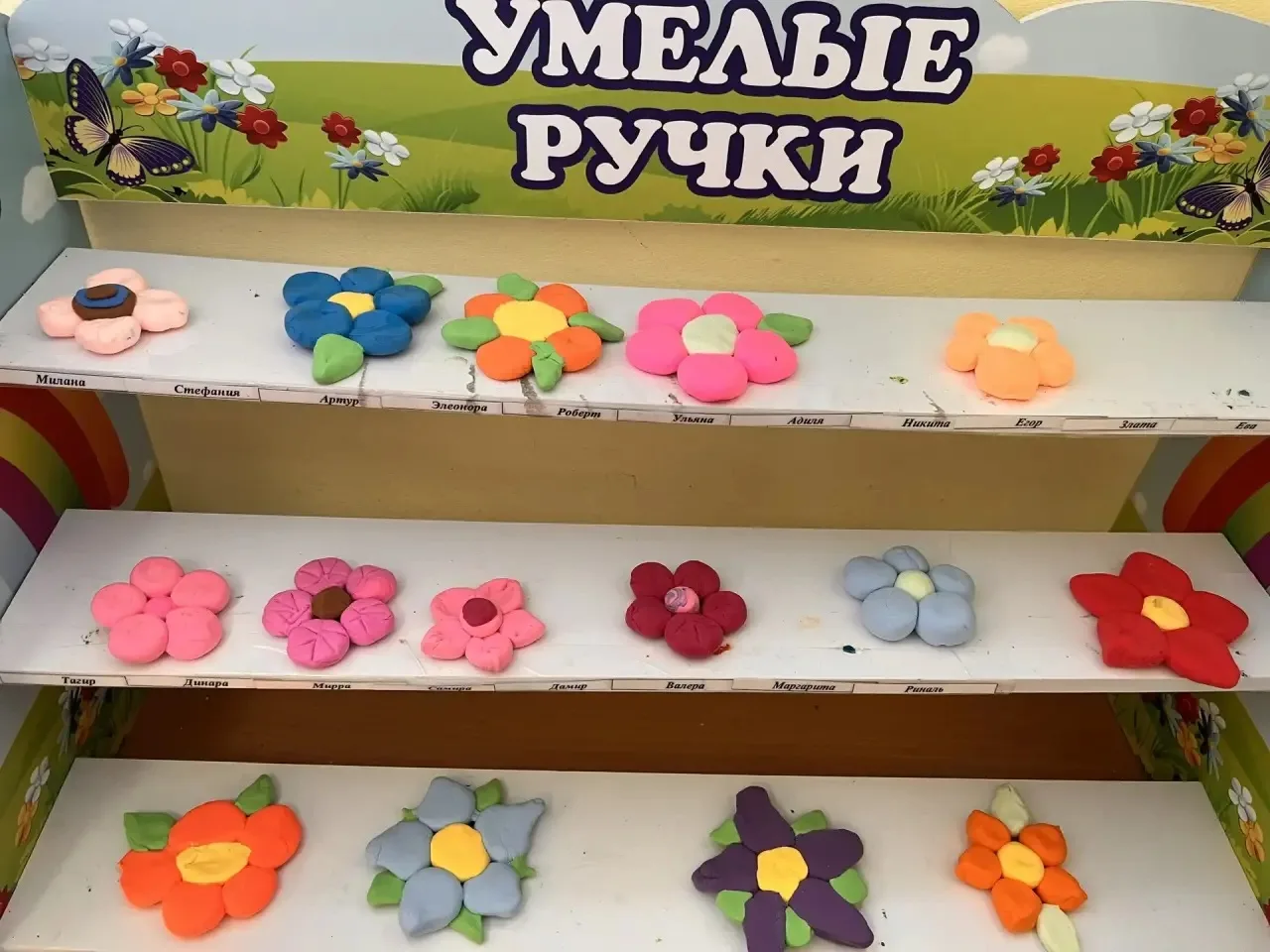 Пока за окном лил дождь, в детском саду царила настоящая весна. У нас прошел увлекательный мастер-кл