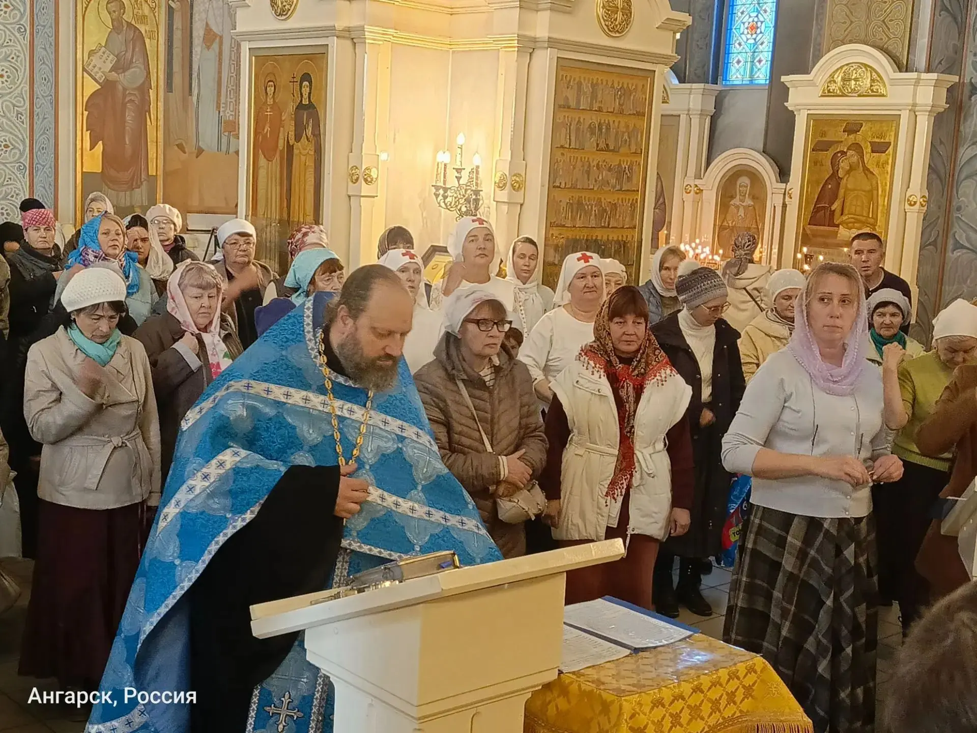 Сегодня 4 октября настоятель храма в честь преподобного Серафима Саровского г. Ангарска...