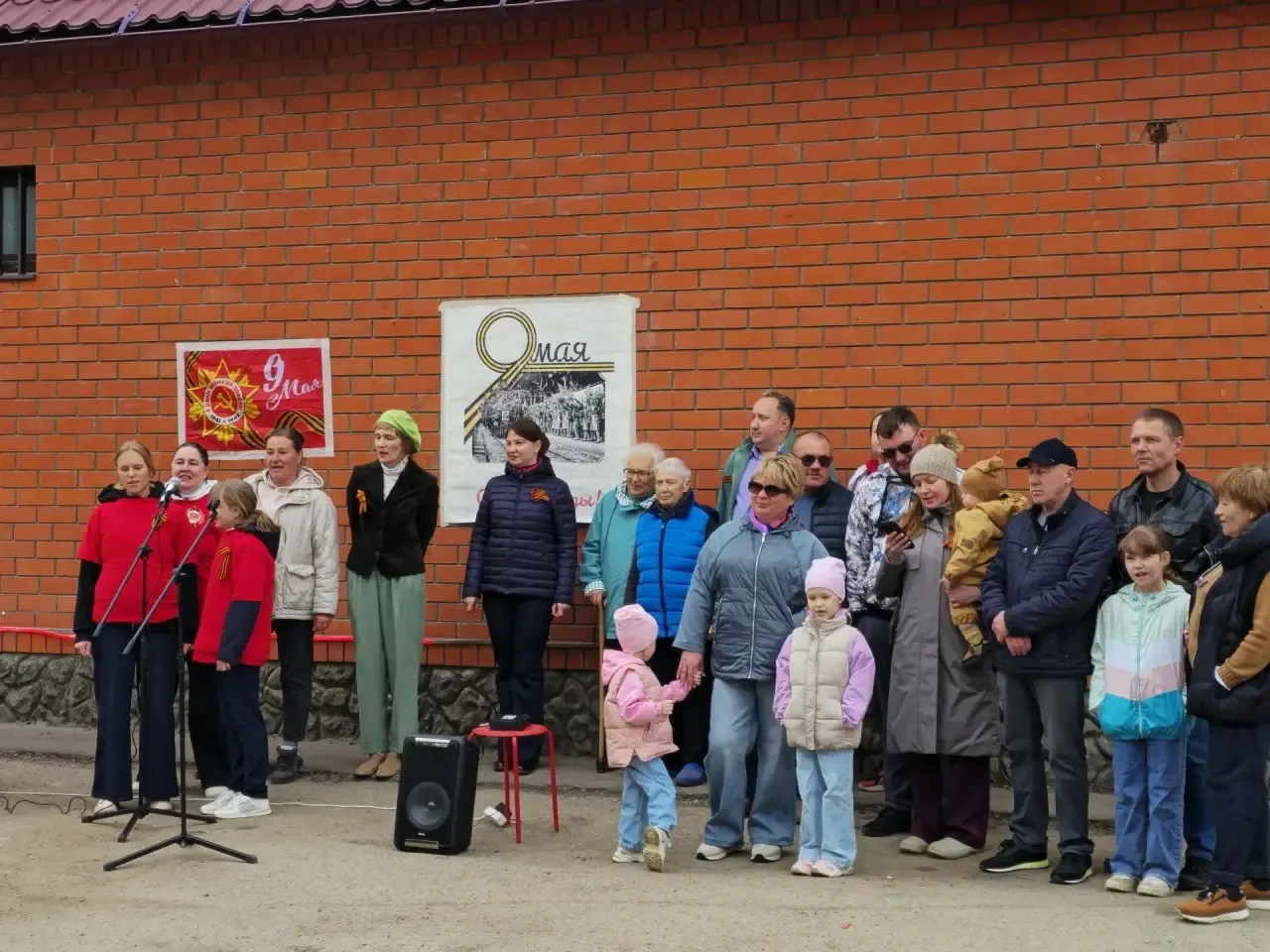 🎖️Памятные митинги в деревнях микрорайона Стрелковский  В деревнях микрорайона Стрелковский прошли т