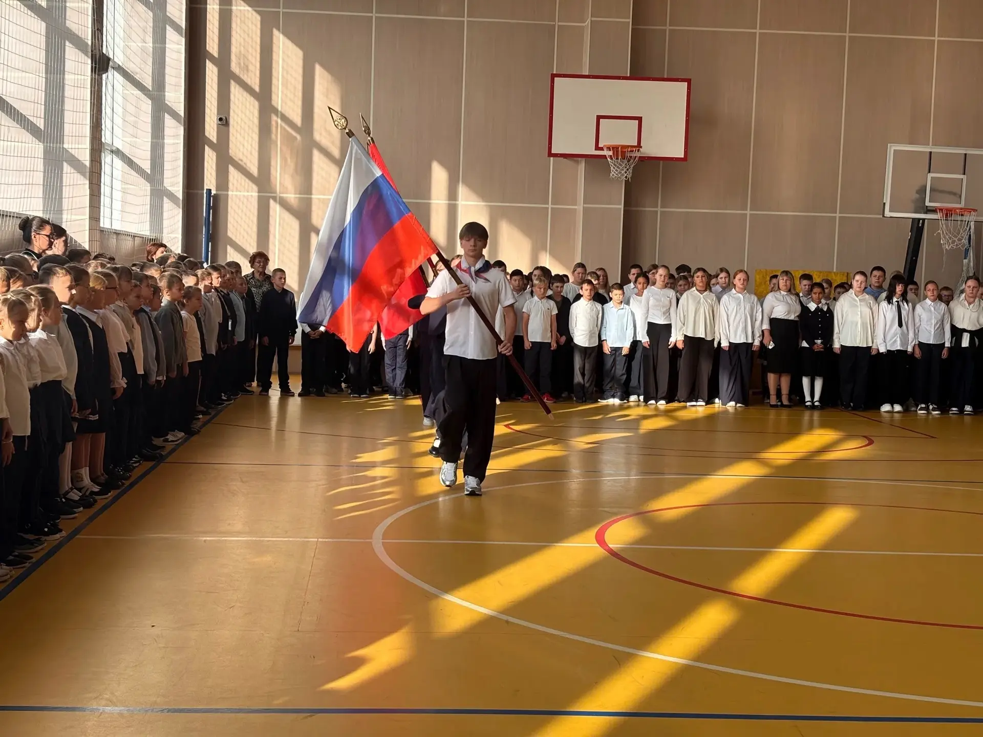 С НАЧАЛОМ НОВОЙ УЧЕБНОЙ НЕДЕЛИ! 🇷🇺