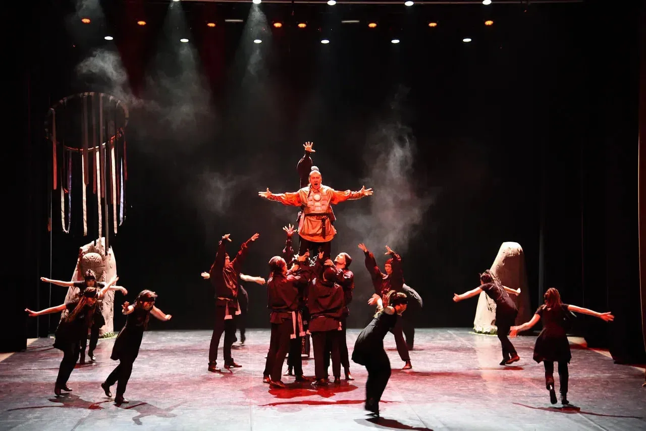 Коллективы Хакасской филармонии выступили в городах исторических регионов🎭  Гастроли прошли в Червон