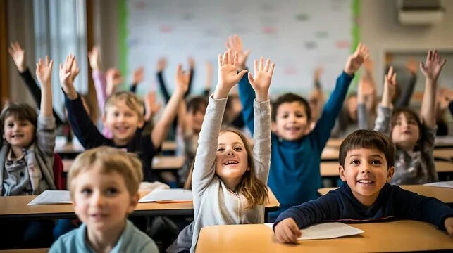 Здравствуйте, родители будущих первоклассников!
Для детей, не посещавших детский сад, мы проводим ци
