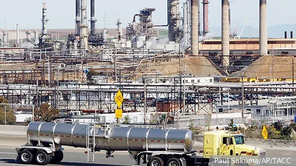 Мировой рынок ожидает «огромный дефицит топлива, который очень скоро станет очевидным»,...