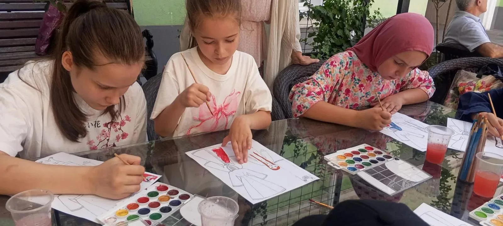 🎨 ДЕТИ ИЗ МНОГОДЕТНЫХ СЕМЕЙ И СЕМЕЙ УЧАСТНИКОВ СВО ПОСЕТИЛИ МУЗЕИ МАХАЧКАЛЫ

В Этнографическом музе