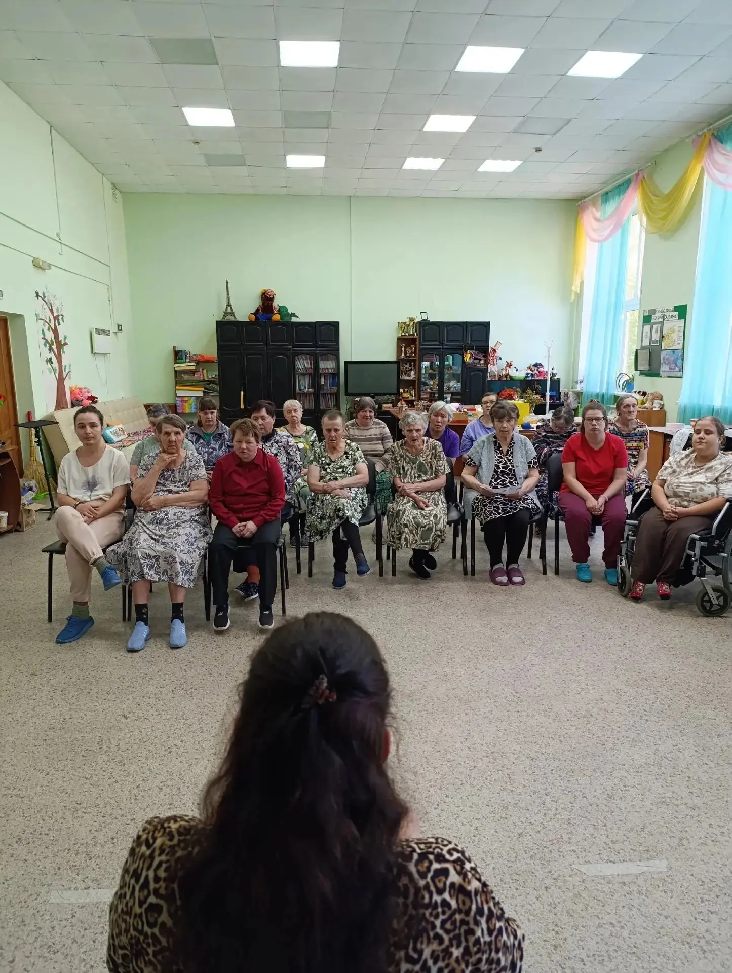 📣Сегодня для проживающих отделения «Вычегодское» прошла беседа на тему предстоящих выб...