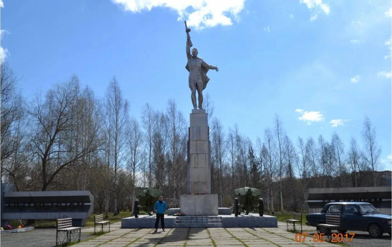 Завтра 21 июля, в 9.00  у памятника "Солдату" состоится субботник. Ждём всех неравнодушных.