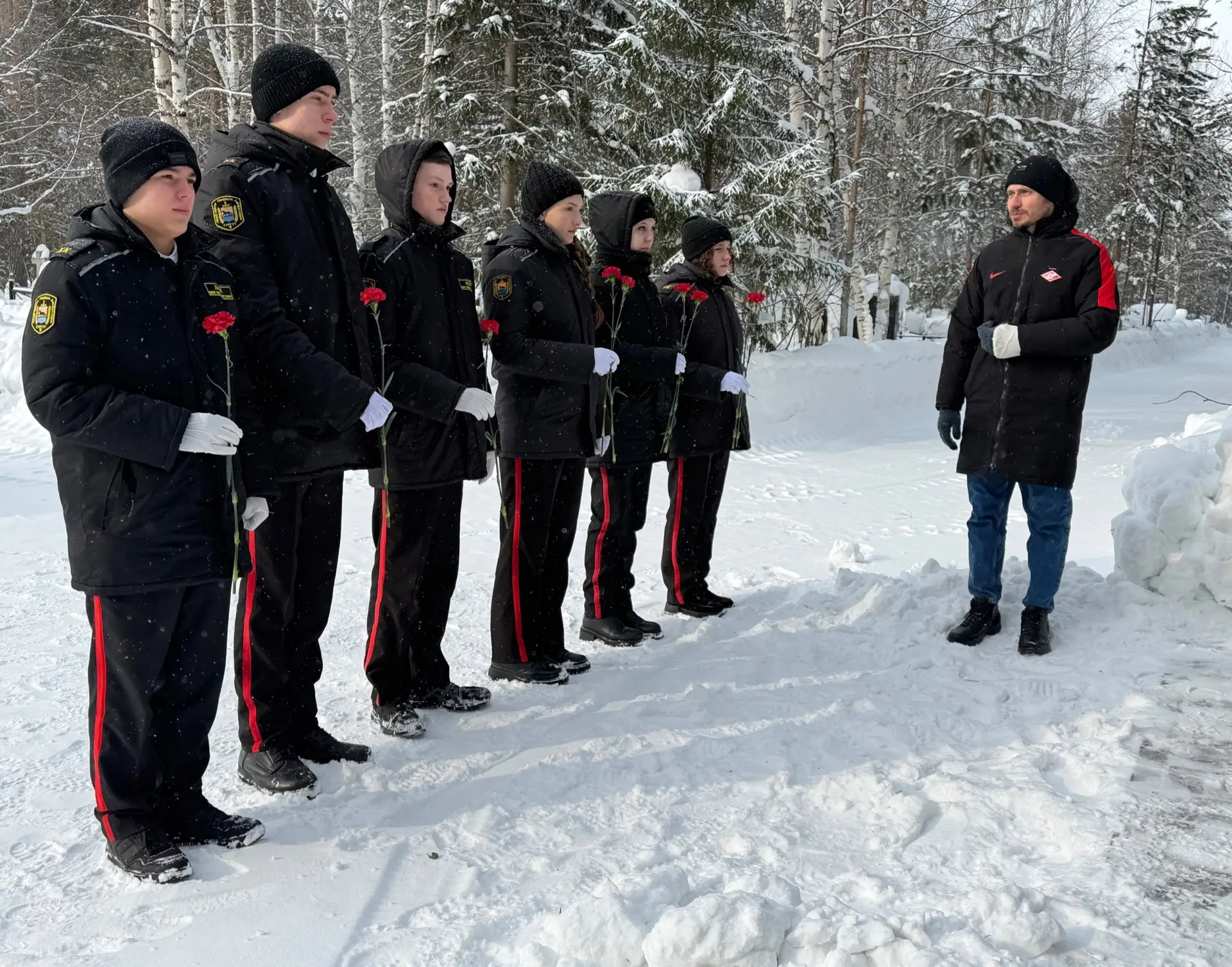 📆 9 марта, — День памяти Василия Ивановича Хисматулина. 🕯  В этот день члены семьи, сотрудники полиц