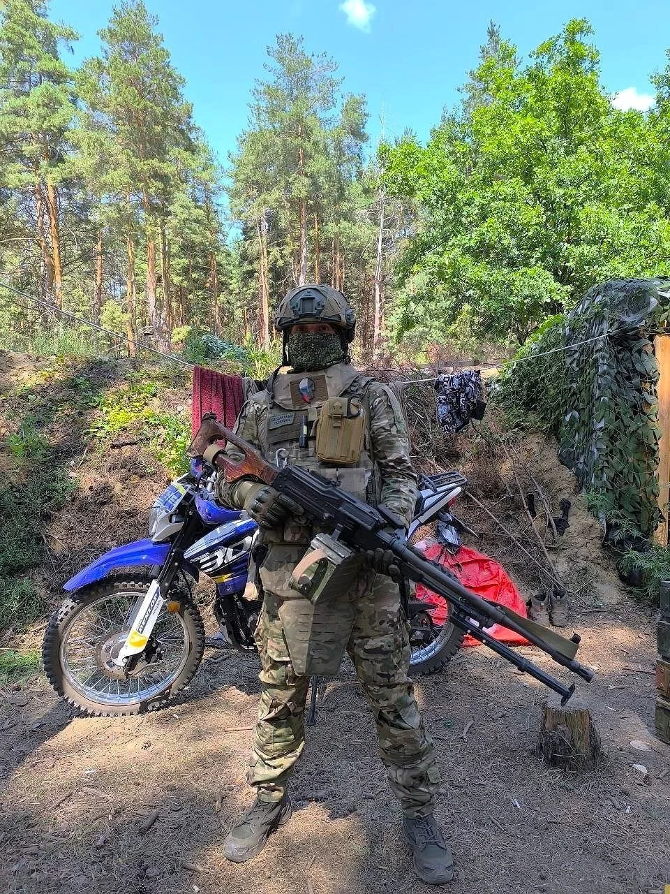 Боевое братство — три товарища, готовые к любой задаче