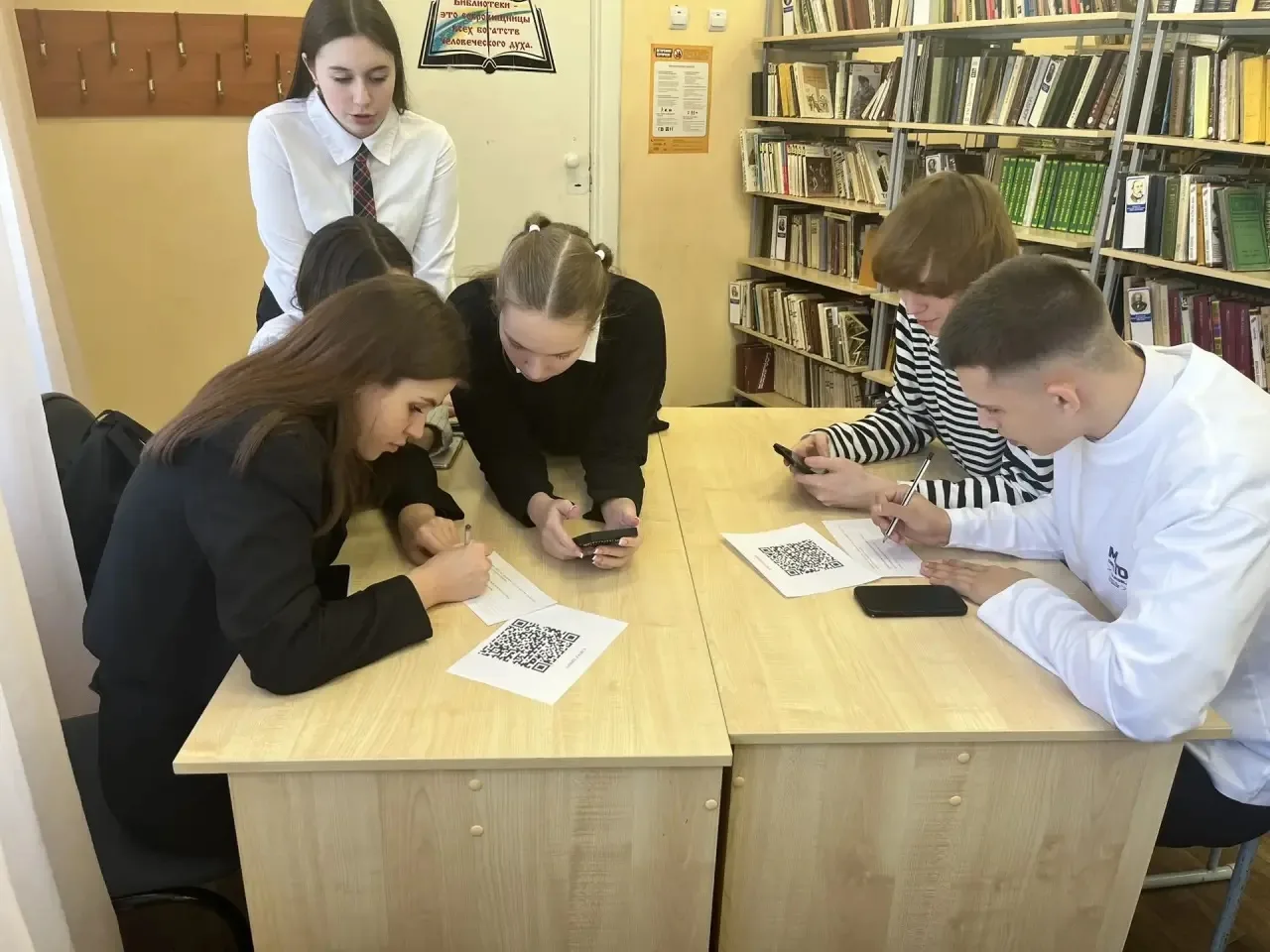 📚Неделя ДЕВЯТОЙ параллели  💼 РROтруд: День труда и профессий  Квиз «PRO профессии» — в таком необычн