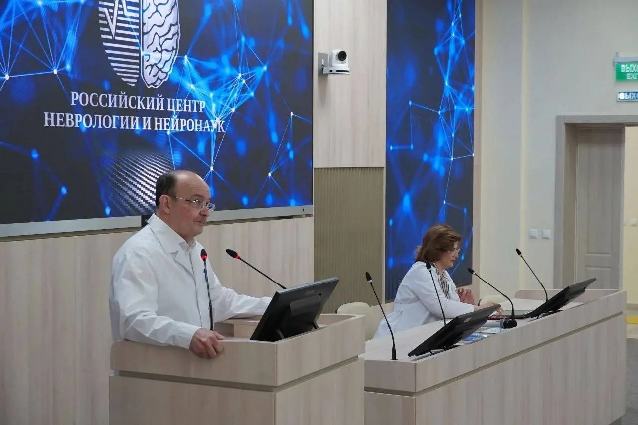 Выпускной ординаторов в РЦНН
17 июля дипломы «Врач-невролог» и «Врач-рентгенолог» получили 33 молоды