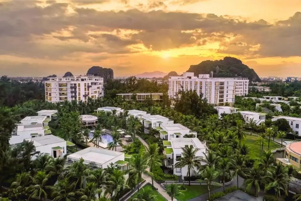 ДАНАНГ 🇻🇳   🌟Melia Danang Beach Resort 5*  Красивый гостиничный комплекс среди пальмового сада на пе