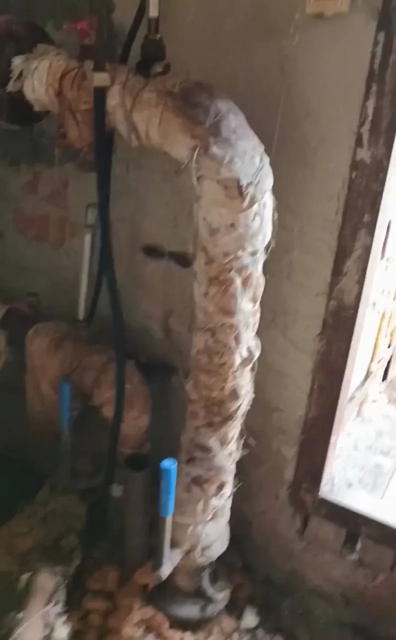 🏠 Продолжаем рассказывать о домах по адресам Малышева, 16, корпус 1 и корпус 2.