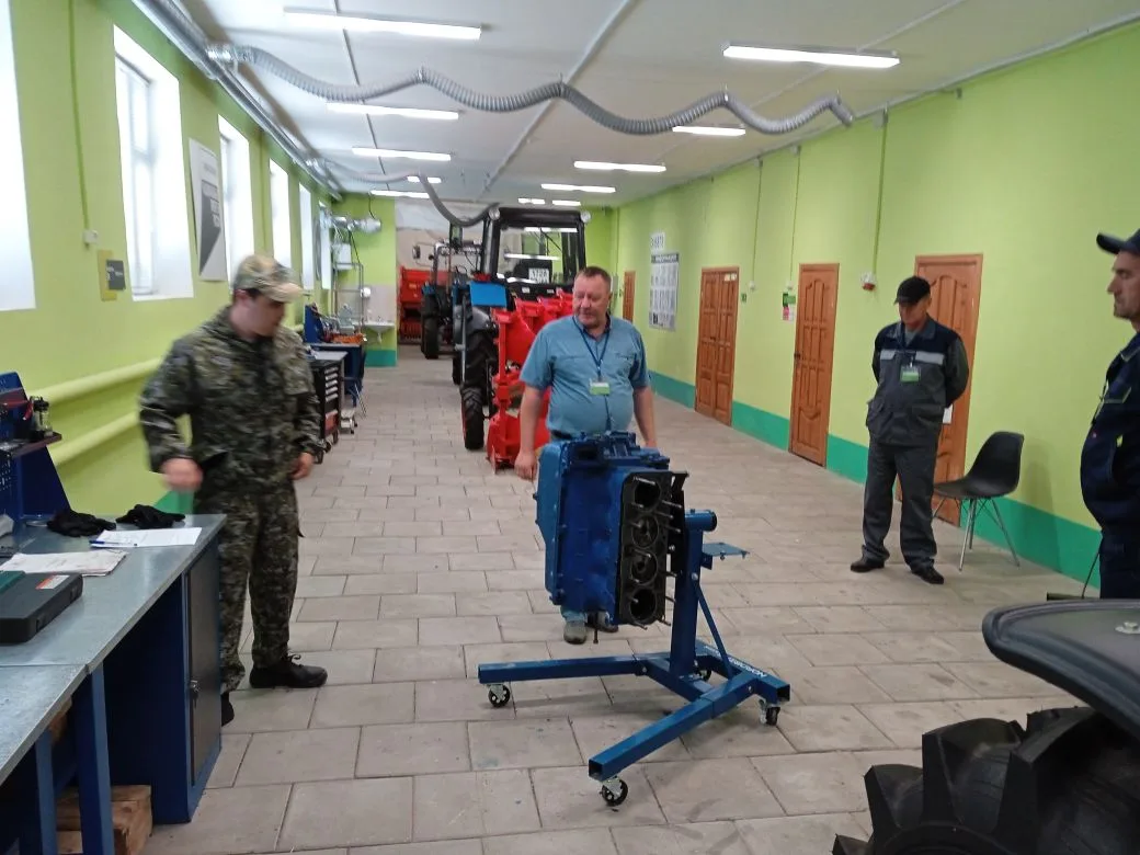 2смена.Продолжается демонстрационный экзамен по специальности 35.02.16 Эксплуатация и ремонт сельско