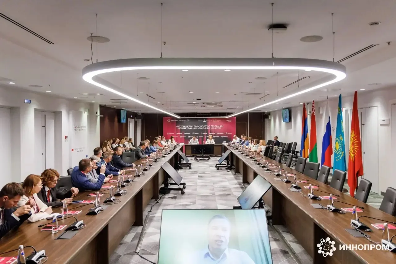 📌Интеграция инноваций в здравоохранении строится на системной настройке оценочных, финансовых и орг