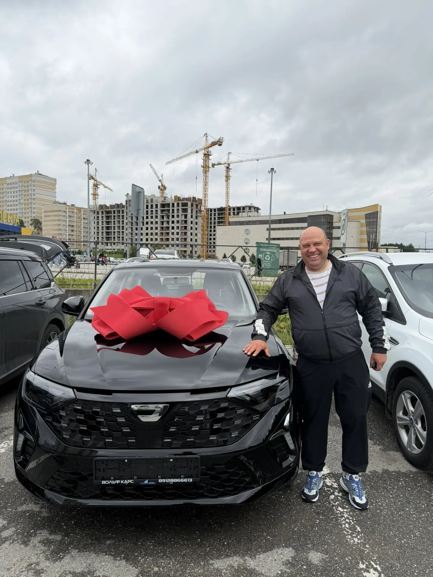 Поздравляем с покупкой отличного автомобиля! Хорошего улова на рыбалке!)
